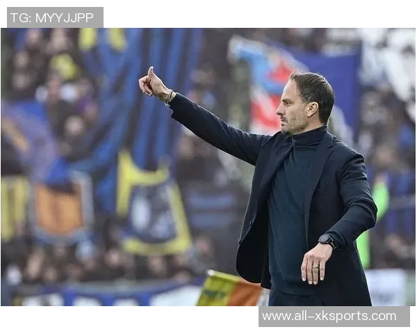 比萨主帅吉拉迪诺因庆祝绝平球扭伤脚踝情绪激动