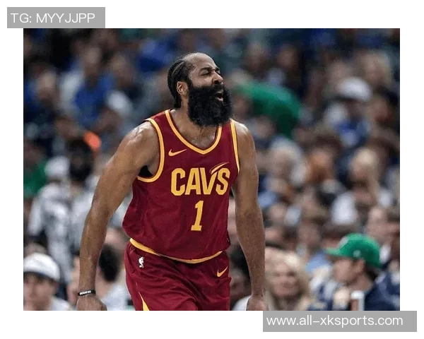 哈登状态回暖半场表现抢眼贡献12分5助攻正负值高达9